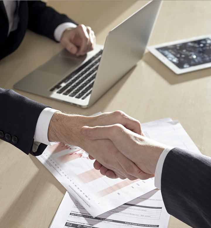 ビジネスマンの画像